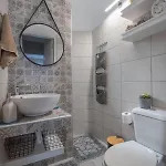 Inconceptual Appartement Paradeísion