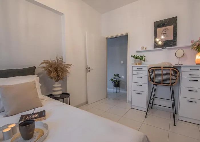 Inconceptual Apartamento Paradeísion